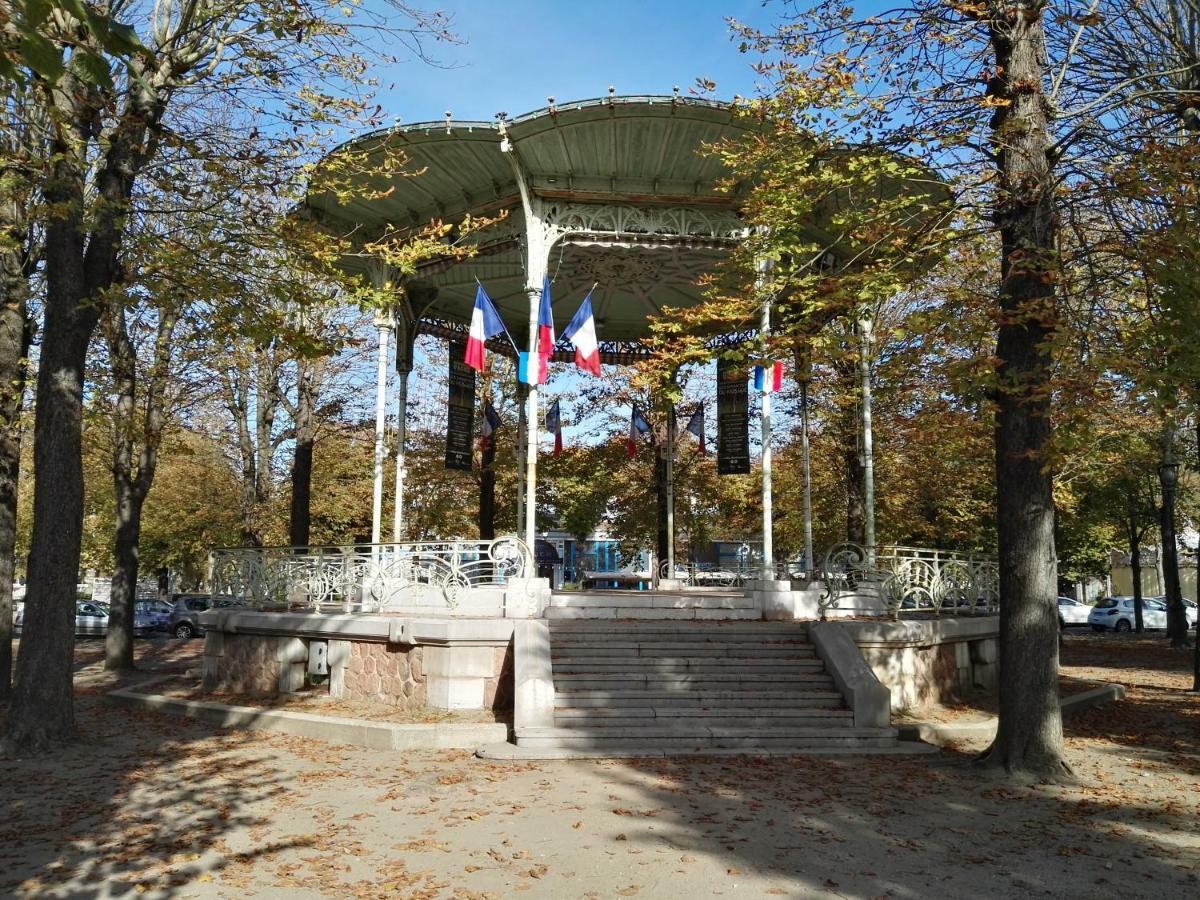 Apartmán Le Duc De Vichy Exteriér fotografie